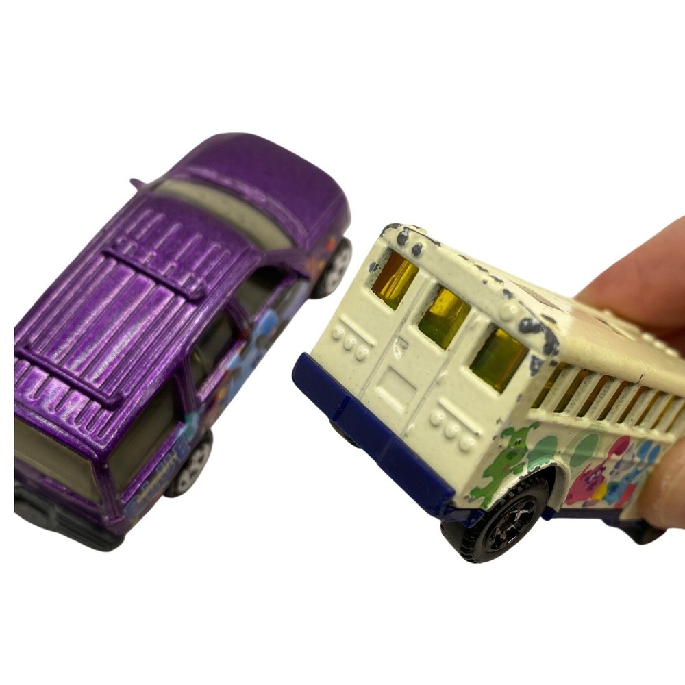 VTG Matchbox Blues Clues Diecast Car Lot Purple Ford Expedition White School Bus - Picture 8 of 12